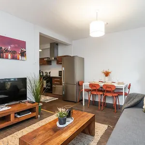 Lovely 2-bed In The Heart Of , Dublin Ireland